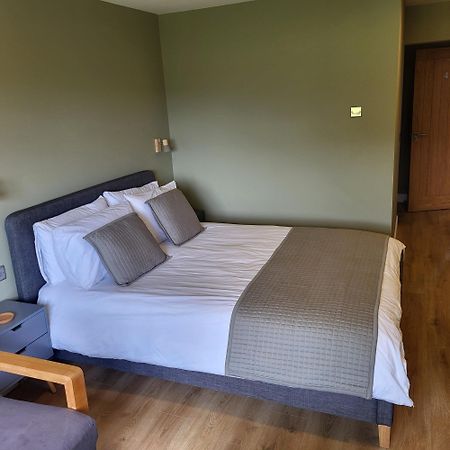 Open Acres Accommodation And Airport Parking Backwell Exteriör bild