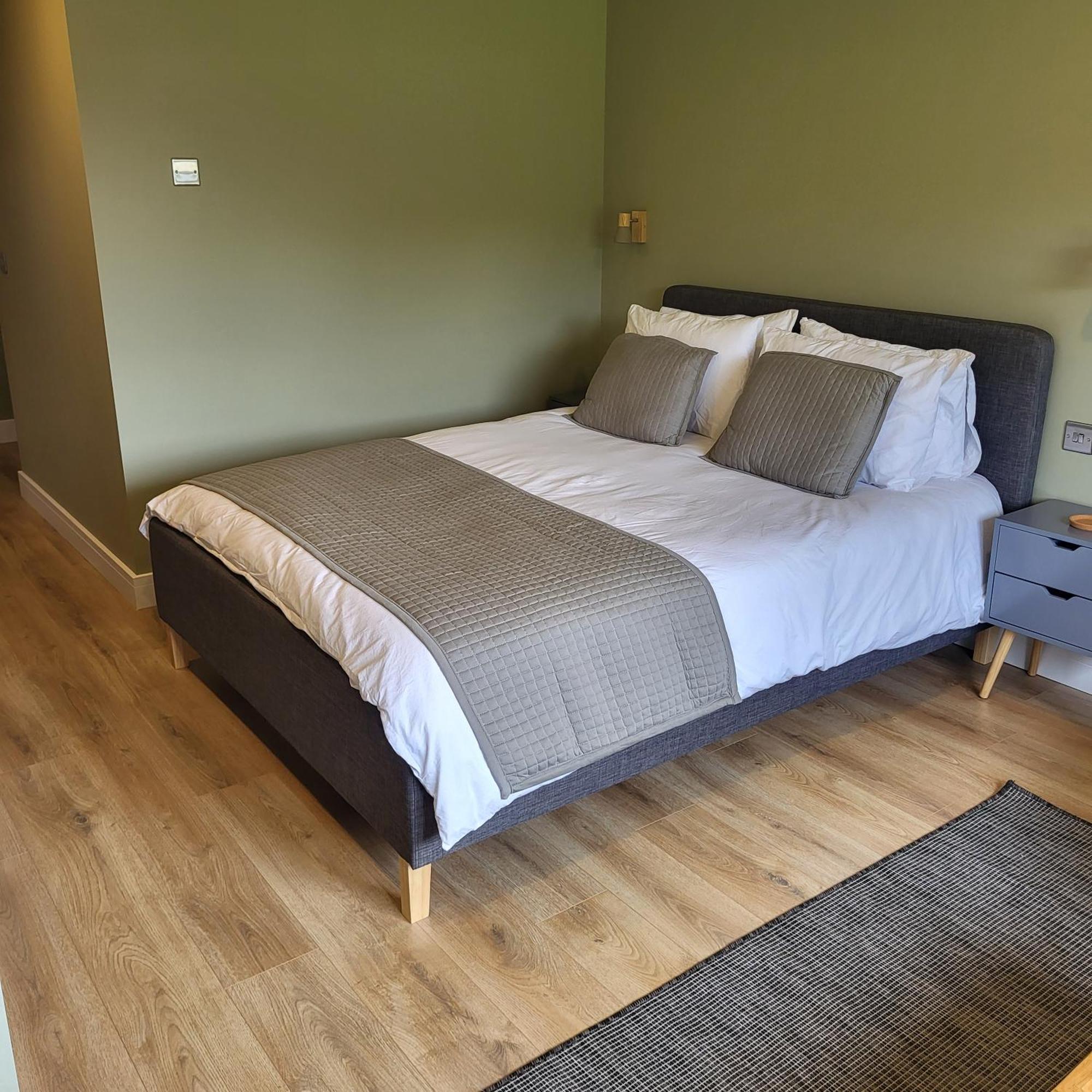 Open Acres Accommodation And Airport Parking Backwell Exteriör bild